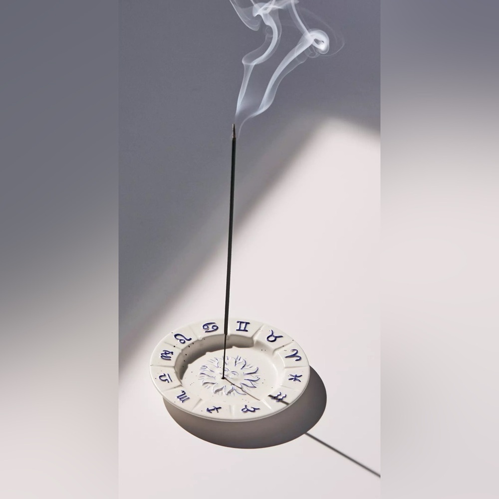 💙 Urban Outfitters Zodiac Incense Holder 💙
